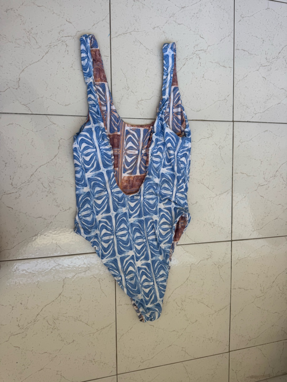 Volcom WOMENS EMMA RUSHTON ONE PIECE SWIMSUIT - Picture 8 of 9